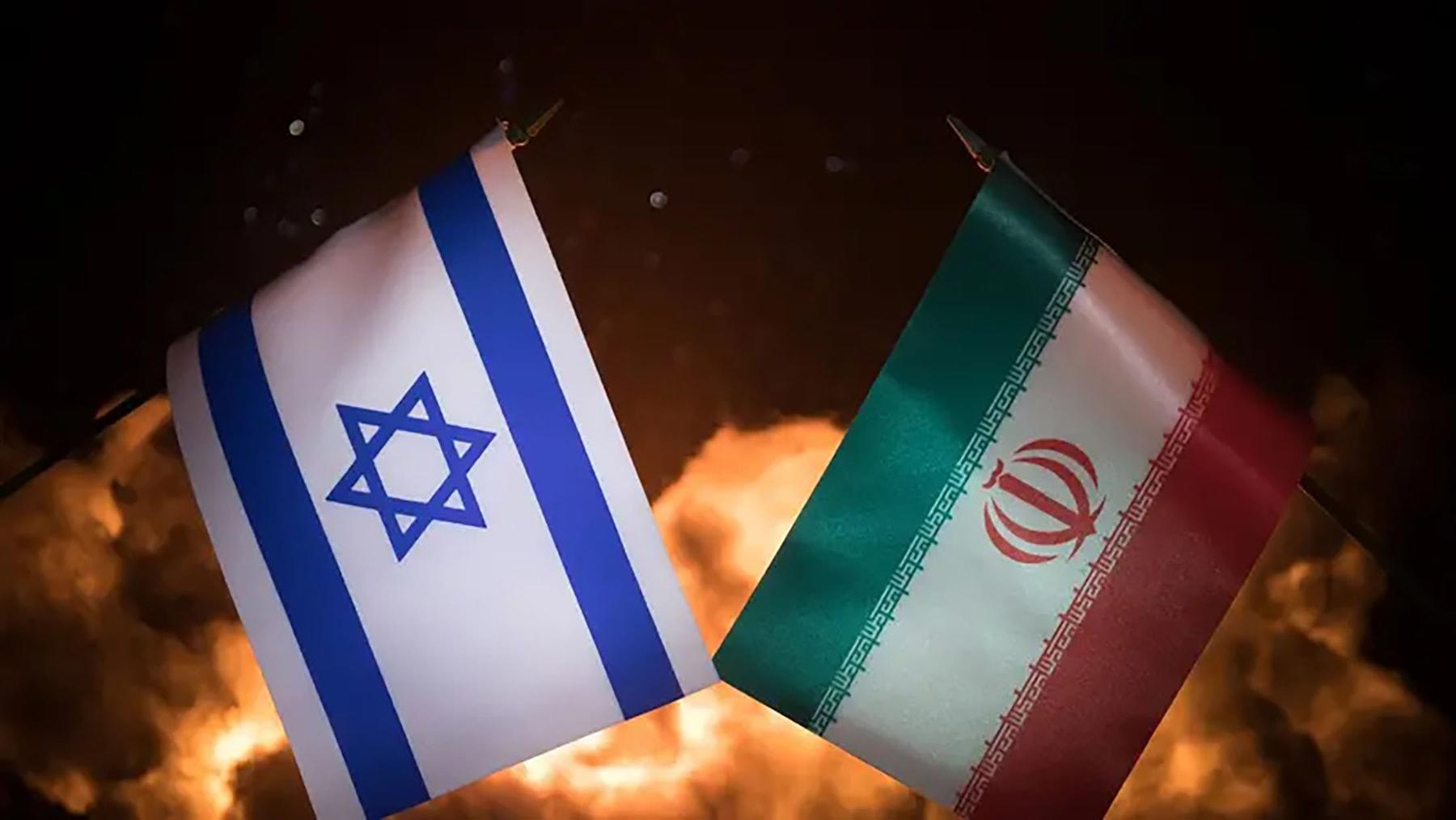مسؤول إسرائيلي: نحن على أعتاب عدة أيام من القتال مع الإيرانيين ووكلائهم 
