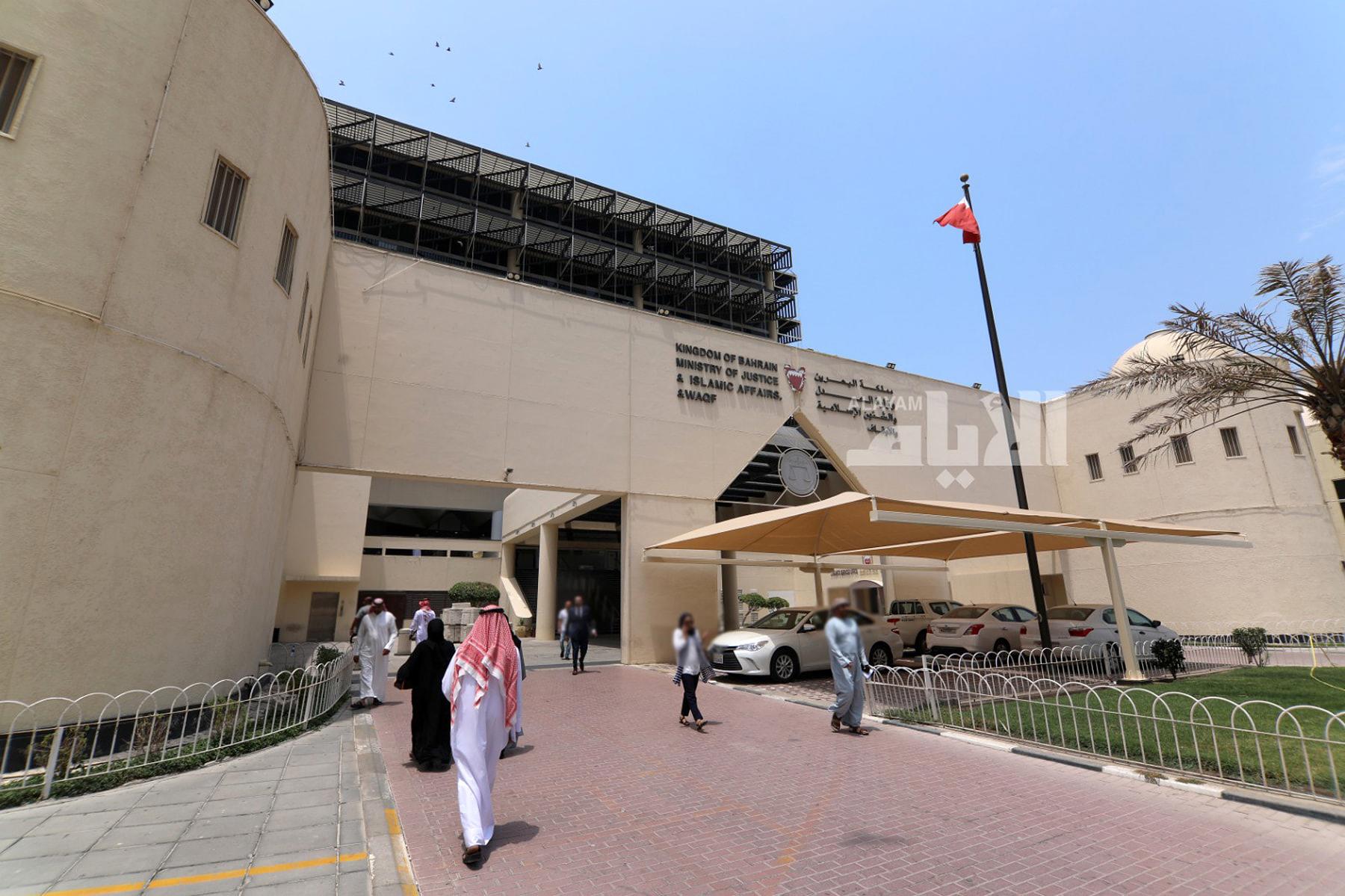 خطأ في إجراءات التقاضي يلغي حكمًا بإلزام موظف بسداد 10 آلاف دينار 