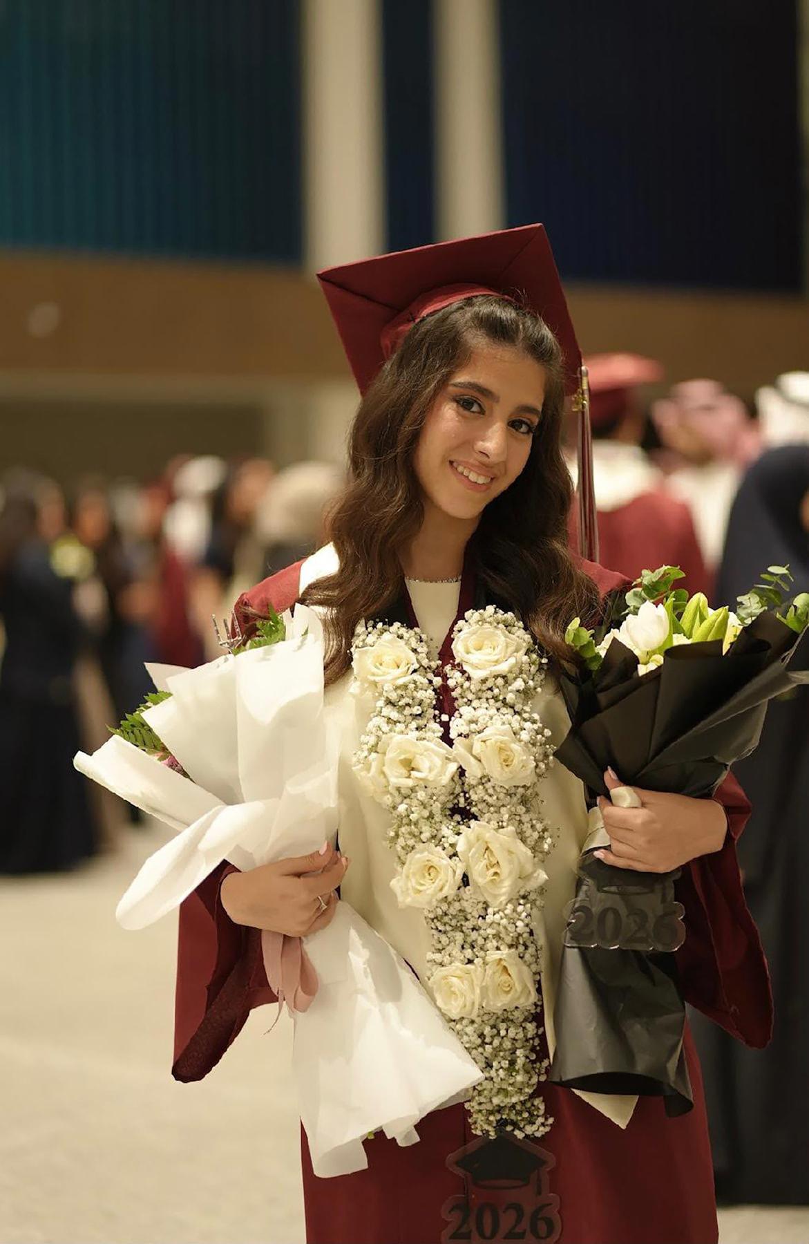 عائلة جميل العسلي تحتفي بتخرج ابنتها كنزي وحصولها على البكالوريا الدولية بامتياز 