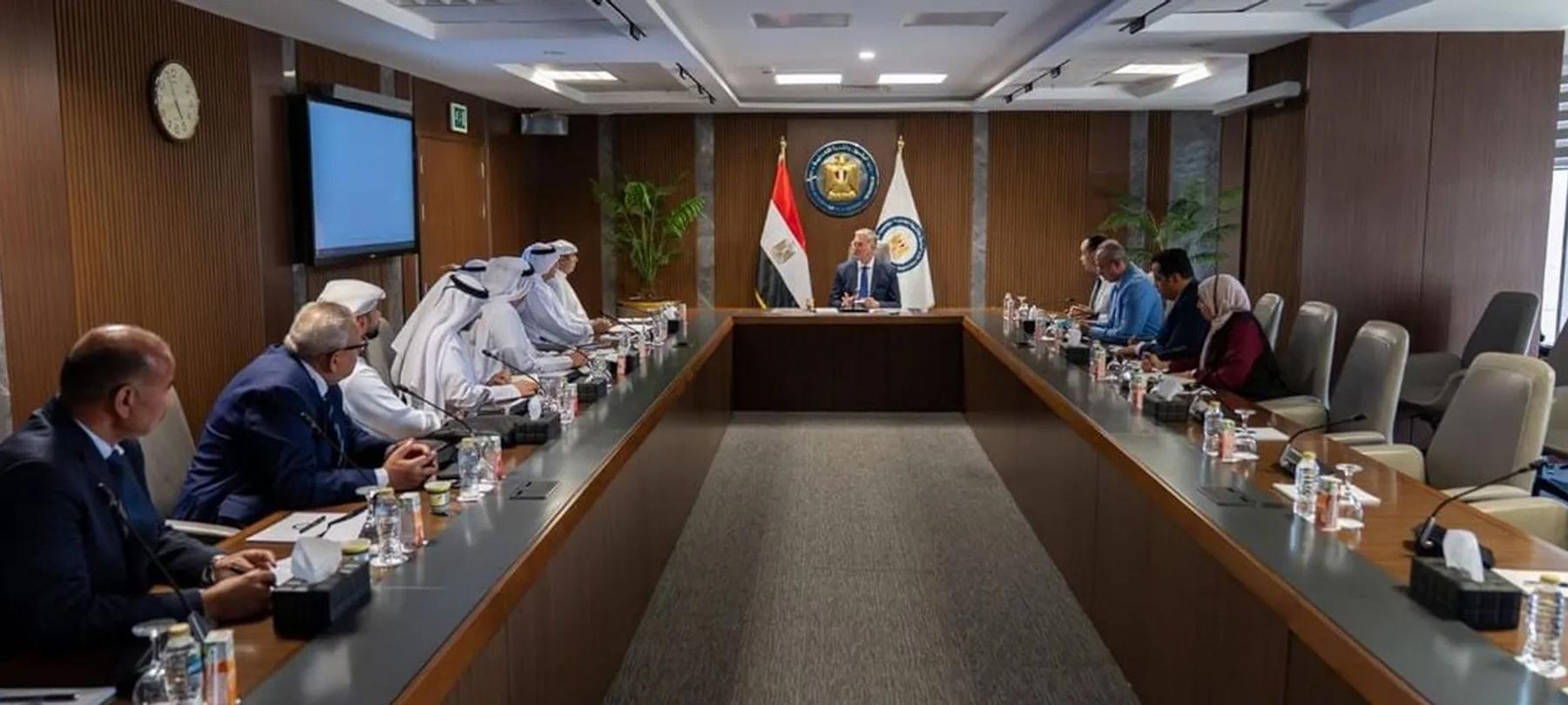 وزير البترول المصري يشيد بالاستثمار الإماراتي في قطاع الطاقة 