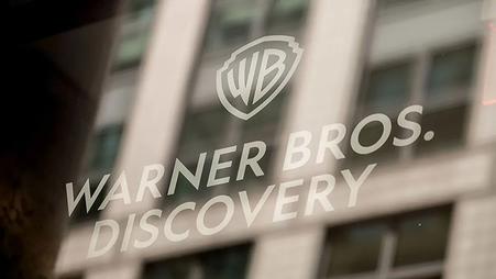هوليوود توسع جبهة الاعتراض على اندماج Warner Bros وParamount